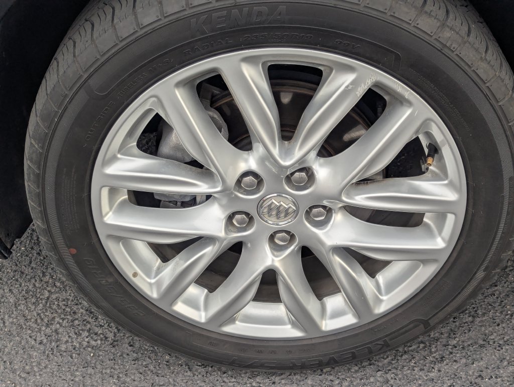 Used 2020 Buick Envision Premium AWD/4WD image 13
