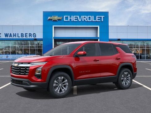 New 2026 Chevrolet Equinox LT w/ Convenience Package II AWD/4WD image 2