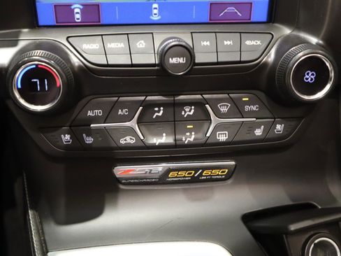 Used 2017 Chevrolet Corvette Z06 image 30