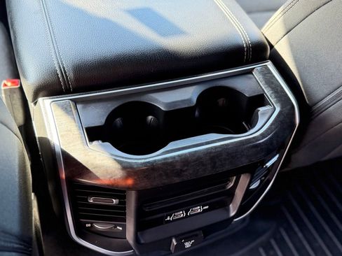 Used 2019 RAM 1500 Big Horn image 6