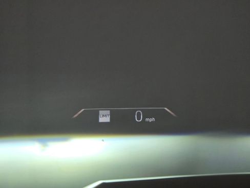 Certified 2025 BMW X1 xDrive28i w/ Premium Package image 37