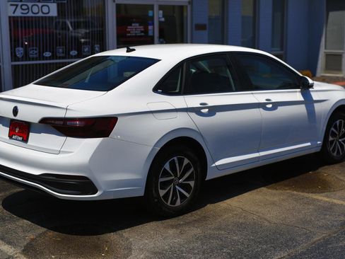 Used 2024 Volkswagen Jetta S FWD image 16