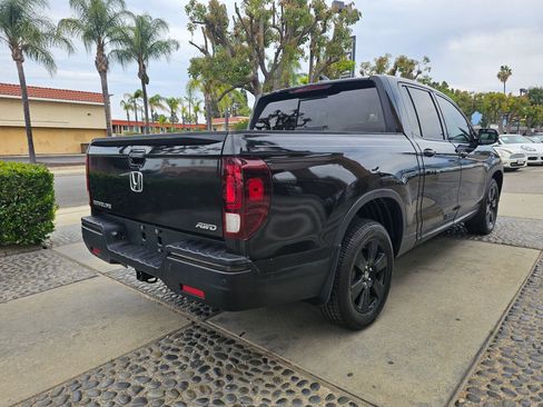 Used 2017 Honda Ridgeline Black Edition image 5