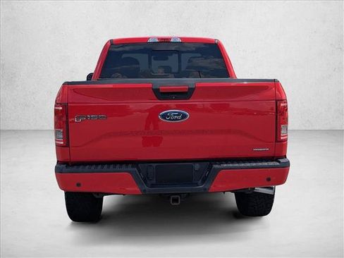 Used 2015 Ford F150 XLT w/ Equipment Group 302A Luxury AWD/4WD image 6