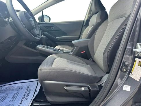 Used 2024 Subaru Crosstrek 2.0i Premium AWD/4WD image 9