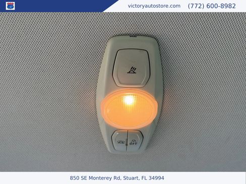 Used 2014 Ford Focus SE image 36