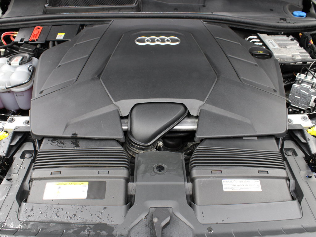 Used 2023 Audi Q7 AWD/4WD image 39