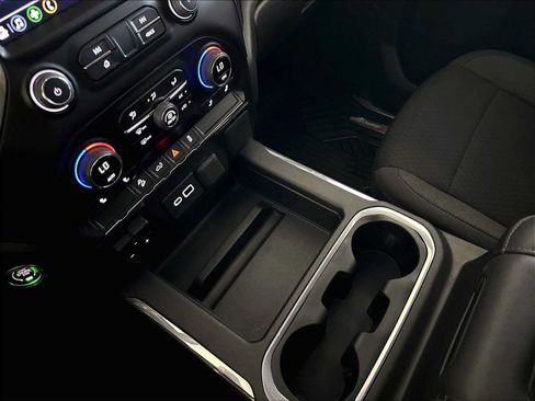Used 2021 Chevrolet Silverado 1500 LT Trail Boss w/ Bed Protection Package AWD/4WD image 20
