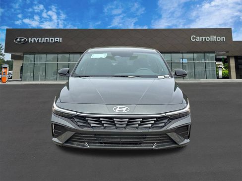 New 2026 Hyundai Elantra Sport FWD image 2