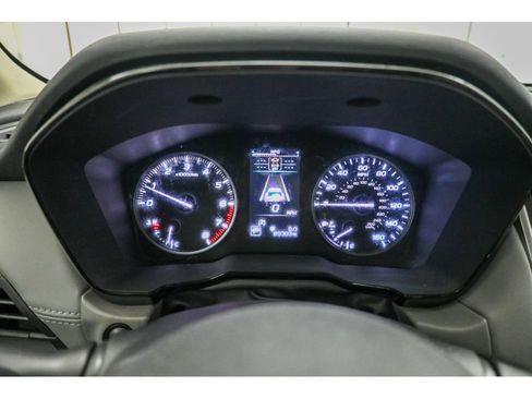 Used 2020 Subaru Legacy BASE w/ Alloy Wheel Package image 32