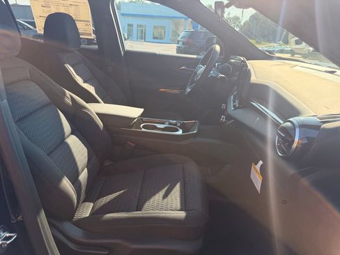 New 2027 Chevrolet Equinox LT AWD/4WD image 33
