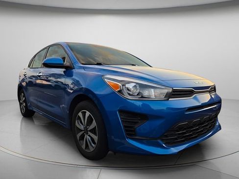 Used 2023 Kia Rio S w/ Technology Package FWD image 4