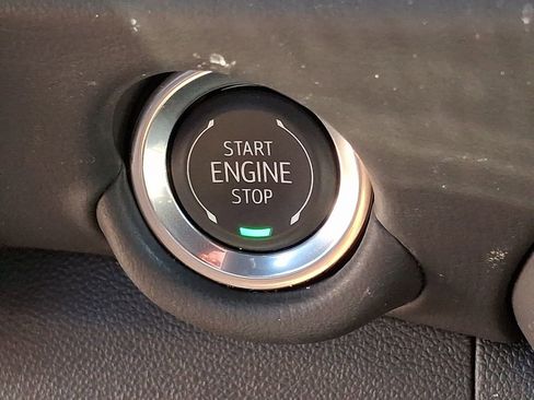 Used 2026 Chevrolet Suburban LT w/ Comfort Package AWD/4WD image 24