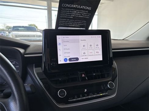 Used 2023 Toyota Corolla LE image 22