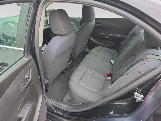 Used 2017 Chevrolet Sonic LT FWD image 9