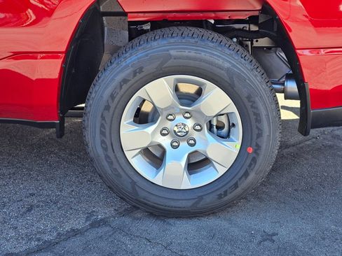 New 2026 RAM 1500 Big Horn AWD/4WD image 8