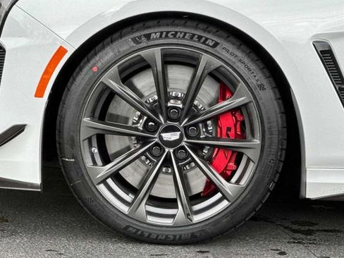 New 2026 Cadillac CT4 V Blackwing w/ Carbon Fiber 1 Package image 22