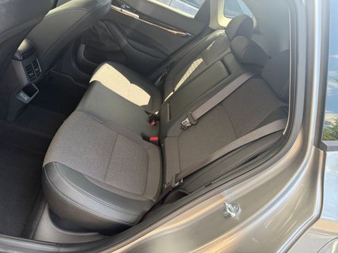Used 2025 Kia Seltos S FWD image 37
