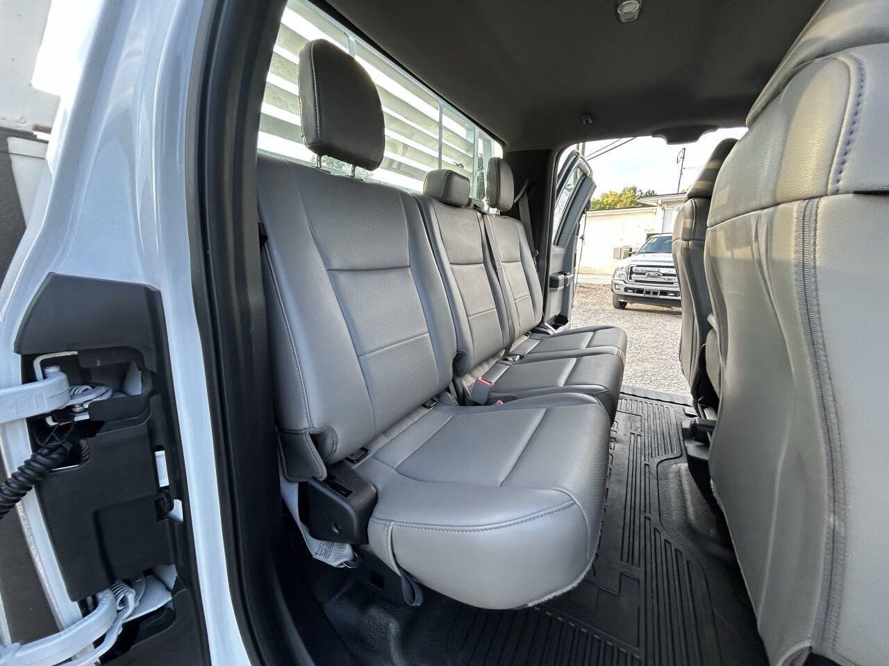 Used 2019 Ford F350 XL w/ XL Value Package AWD/4WD image 28