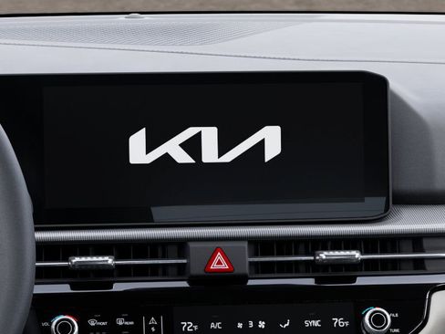 New 2026 Kia Sportage EX image 20