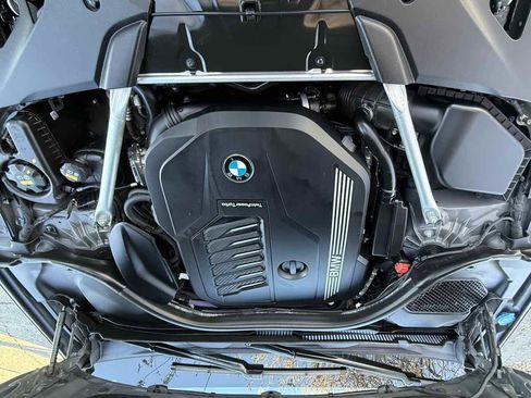 Used 2022 BMW 540i 540i w/ M Sport Package image 33