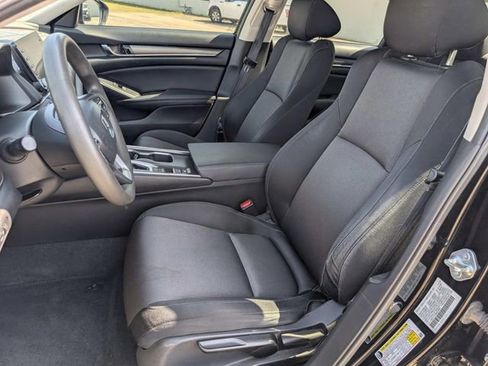 Used 2021 Honda Accord LX image 11