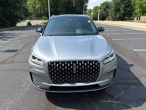 Certified 2023 Lincoln Corsair Reserve w/ Equipment Group 201A AWD/4WD image 2