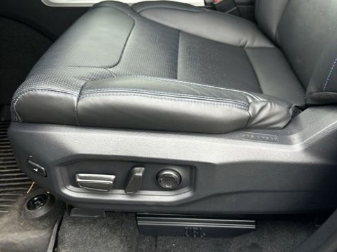 Used 2025 Toyota Tundra Platinum image 15