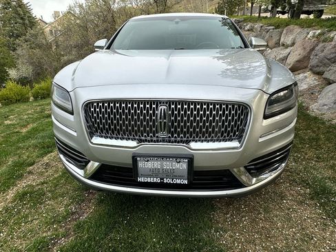 Used 2019 Lincoln Nautilus Select w/ Interior Protection Package image 5