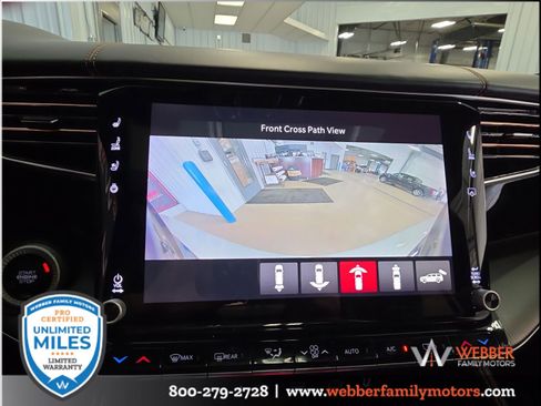 Used 2023 Jeep Grand Wagoneer Series III w/ Rear Seat Video Group 1 AWD/4WD image 33