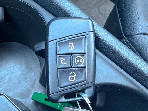 Used 2019 Volkswagen Atlas SE image 47