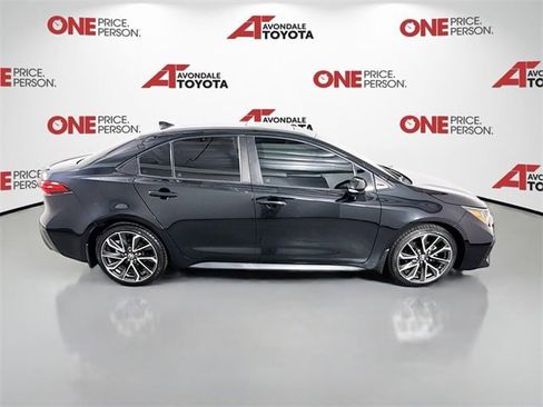 Certified 2022 Toyota Corolla XSE image 8