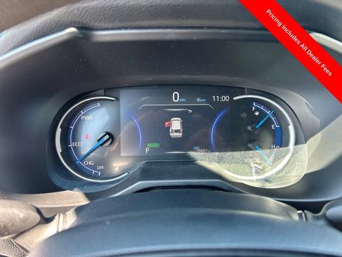 Used 2024 Toyota RAV4 LE AWD/4WD image 9