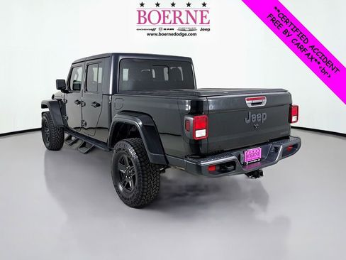 Used 2021 Jeep Gladiator Sport image 5
