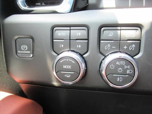 New 2026 GMC Sierra 1500 Denali Ultimate AWD/4WD image 27