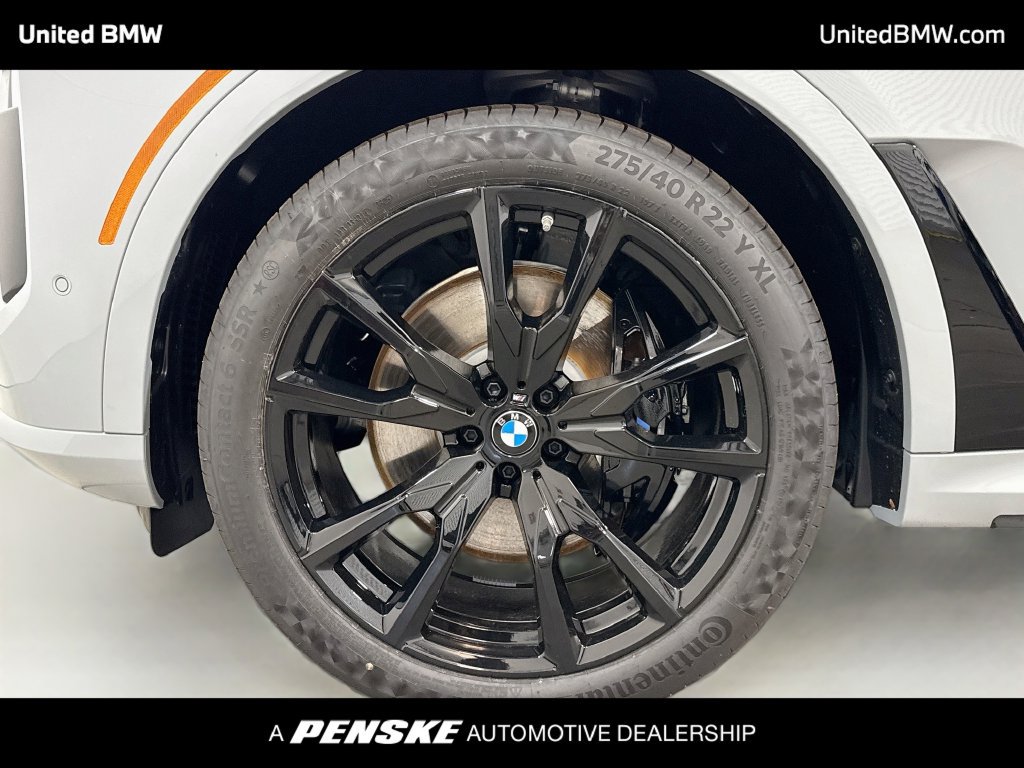 Used 2026 BMW X7 xDrive40i AWD/4WD image 2
