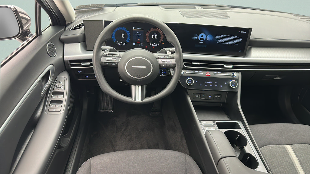 Used 2025 Hyundai Sonata SEL FWD image 11