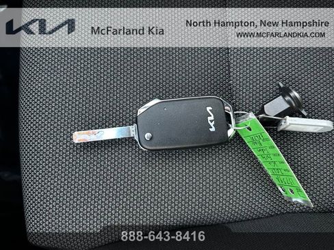 Used 2023 Kia Forte LXS image 31