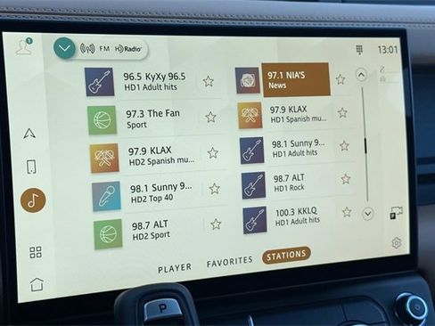 New 2026 Land Rover Defender 110 S image 17