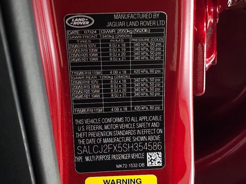 Certified 2025 Land Rover Discovery Sport S image 39