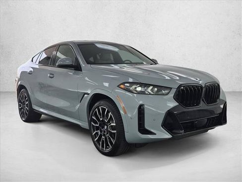 Used 2026 BMW X6 xDrive40i w/ Premium Package AWD/4WD image 3