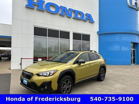 Used 2021 Subaru Crosstrek 2.5i Sport w/ Moonroof Package image 1