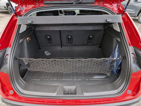 New 2026 Chevrolet Trax LT w/ Sunroof Package FWD image 26
