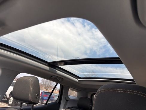 Certified 2020 GMC Terrain SLE w/ Driver Convenience Package image 24