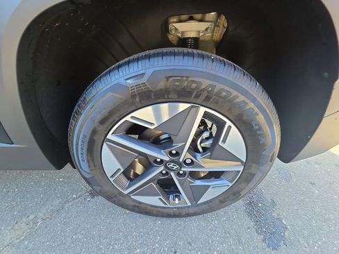 Certified 2025 Hyundai Tucson SEL image 44