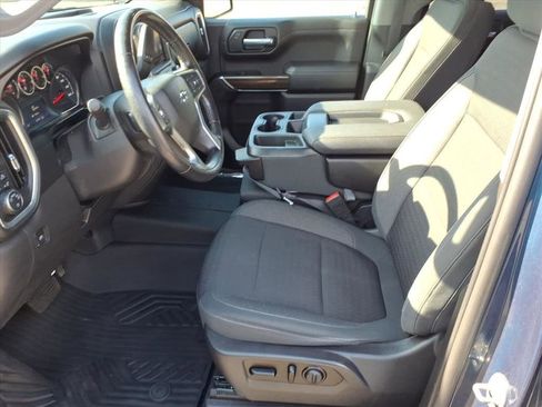 Used 2021 Chevrolet Silverado 1500 RST image 11