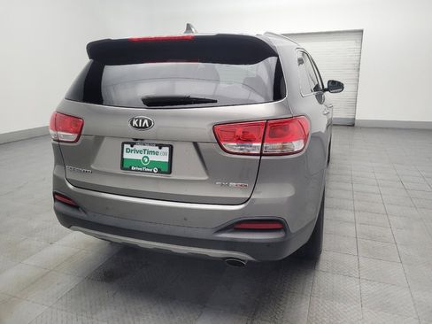 Used 2016 Kia Sorento EX FWD image 7