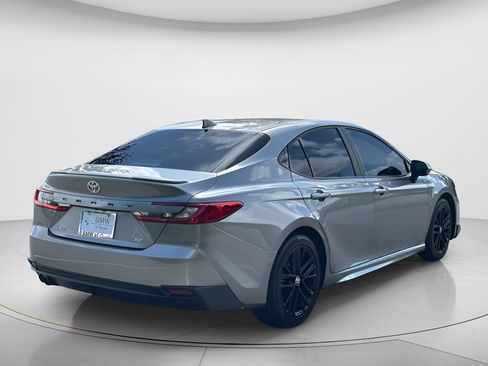 Used 2025 Toyota Camry SE w/ Multimedia Upgrade Package FWD image 5