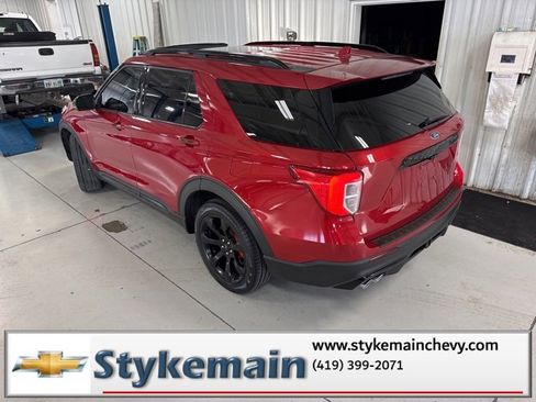 Used 2020 Ford Explorer ST w/ ST Street Pack image 8