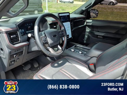 Certified 2024 Ford Expedition Max Limited AWD/4WD image 18